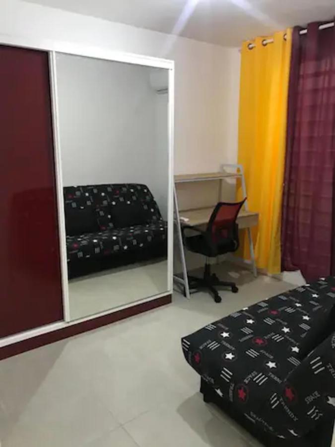 שולשה Meuble De Standing Au Coeur Des Commodites מראה חיצוני תמונה